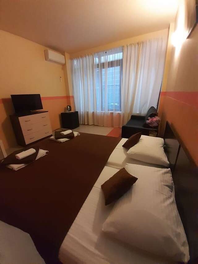 Отель Tsitrus Mini Hotel Гагра-4